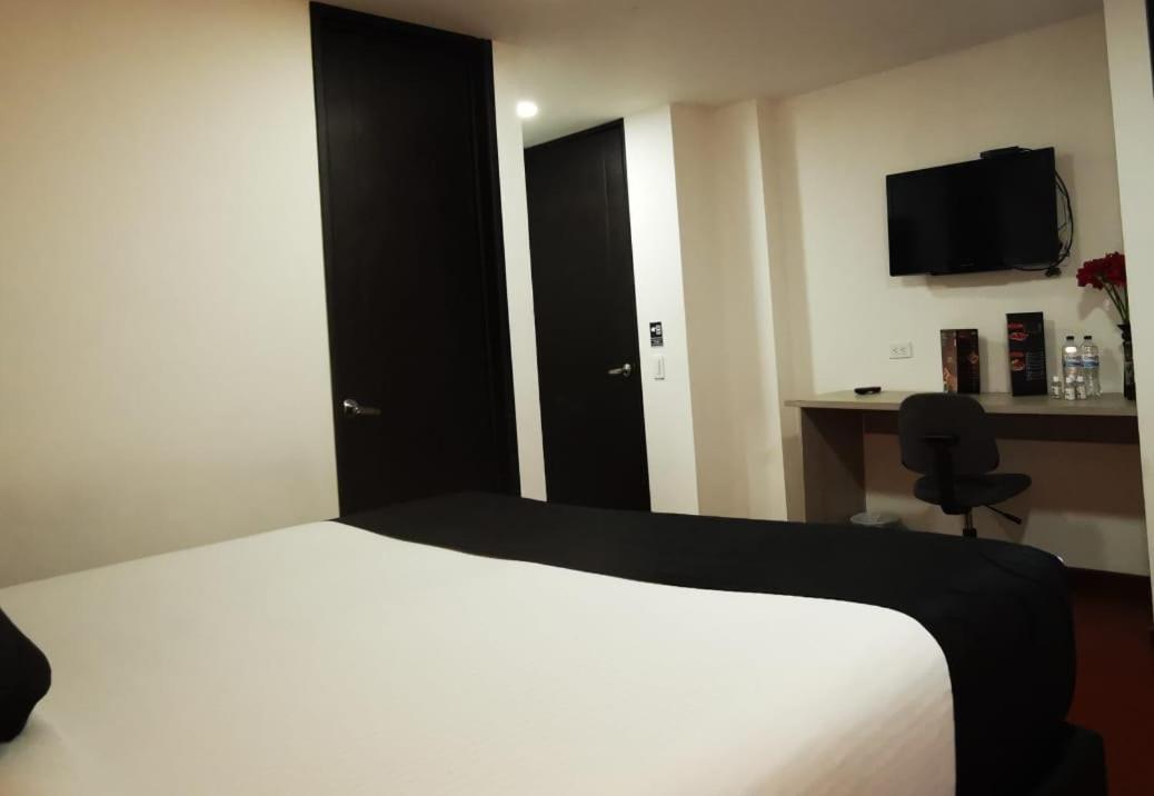 בוגוטה Hotel Radel Superior מראה חיצוני תמונה
