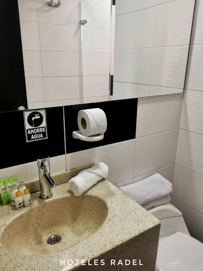 בוגוטה Hotel Radel Superior מראה חיצוני תמונה